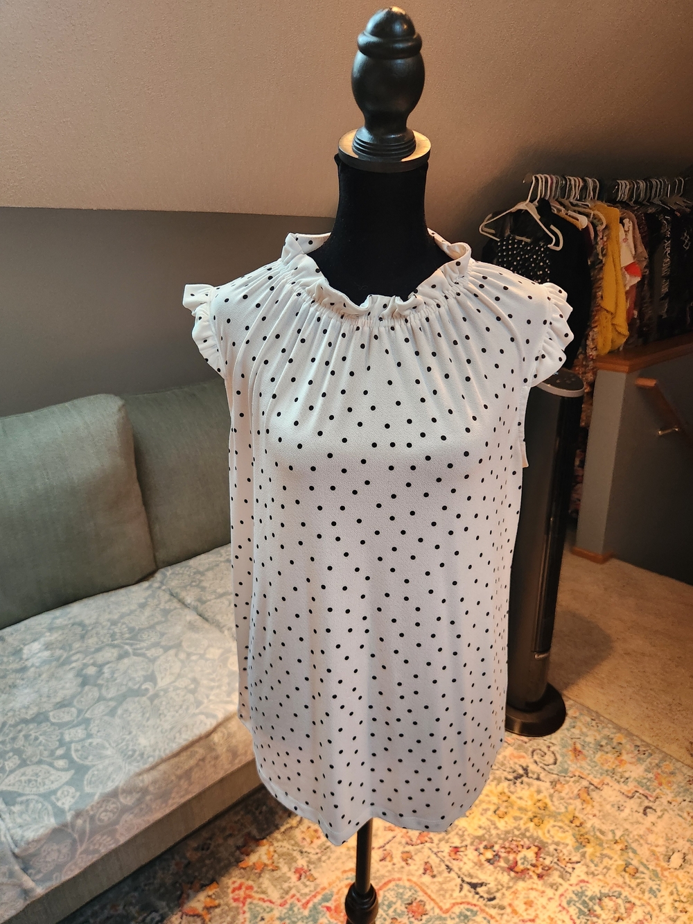 Adrianna Papell White Polka Dot Ruffle Collar Sleeveless Blouse
